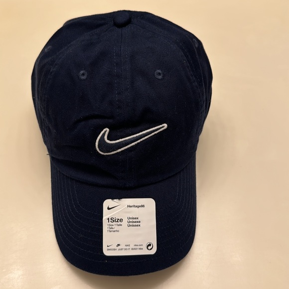 Nike Men’s Cap - Picture 3 of 6